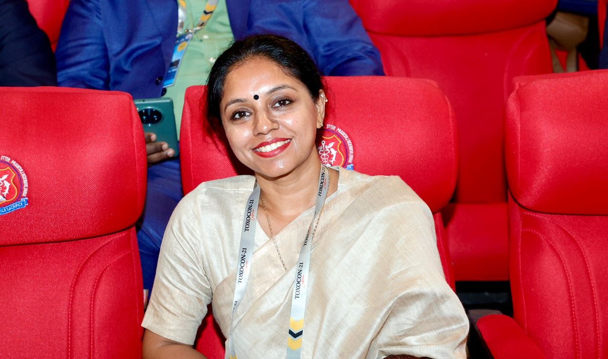 Dr. Shiuli